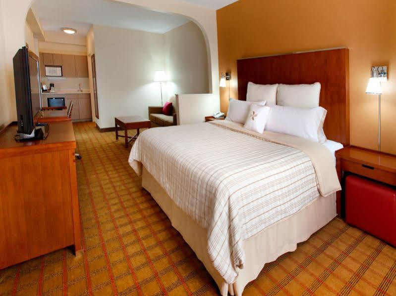 Four Points By Sheraton Charlotte/Pineville Extérieur photo